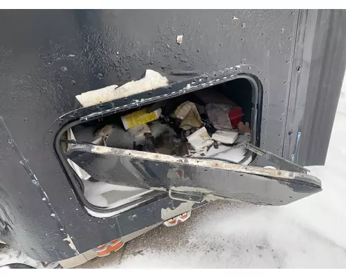 INTERNATIONAL 9200I Cab Mount