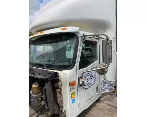 INTERNATIONAL 9200I Cab Mount