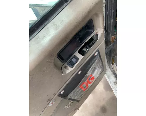INTERNATIONAL 9200I Cab Mount