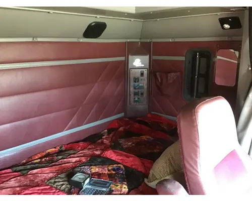 INTERNATIONAL 9200I Cab