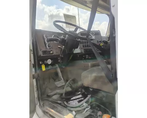 INTERNATIONAL 9200I Cab