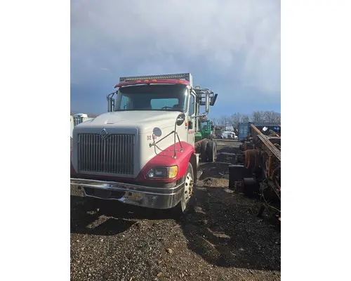 INTERNATIONAL 9200I Complete Vehicle