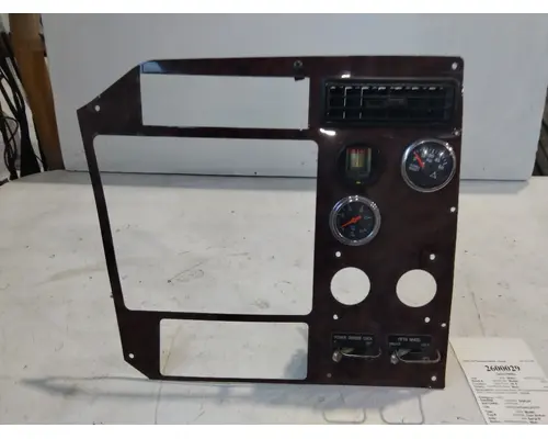 INTERNATIONAL 9200I DASH PANEL