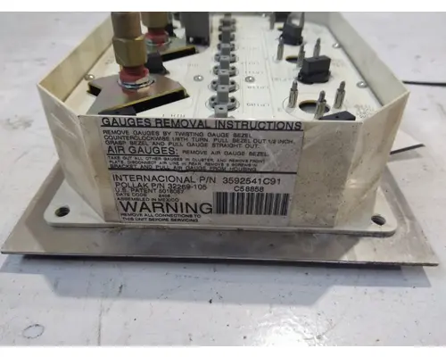 INTERNATIONAL 9200I DASH PANEL