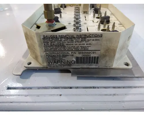 INTERNATIONAL 9200I DASH PANEL