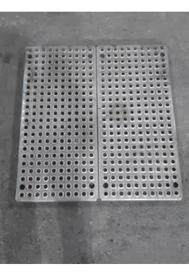 INTERNATIONAL 9200I DECK (CATWALK) STEP
