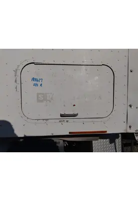 INTERNATIONAL 9200I DOOR, COMPARTMENT