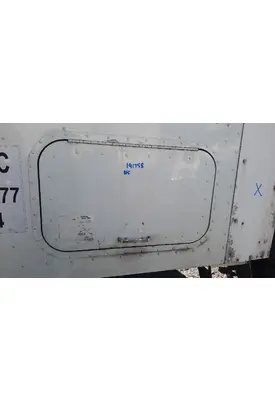 INTERNATIONAL 9200I DOOR, COMPARTMENT