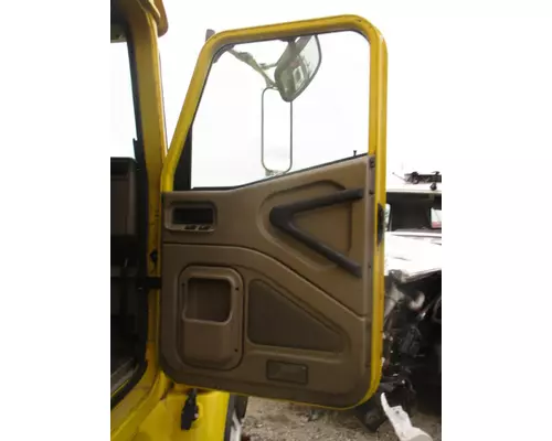 INTERNATIONAL 9200I DOOR ASSEMBLY, FRONT