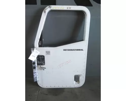 INTERNATIONAL 9200I DOOR ASSEMBLY, FRONT