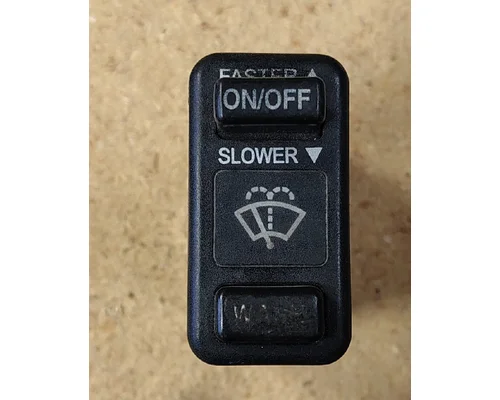 INTERNATIONAL 9200I Dash/Console Switch