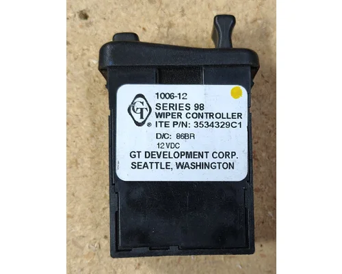 INTERNATIONAL 9200I DashConsole Switch