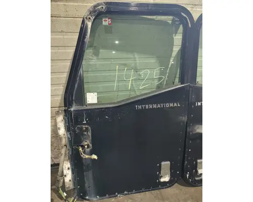 INTERNATIONAL 9200I Door Assembly, Front