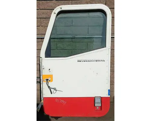 INTERNATIONAL 9200I Door Assembly, Front