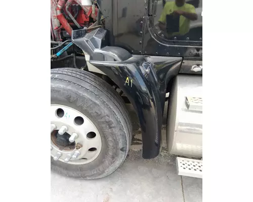 INTERNATIONAL 9200I FENDER EXTENSION