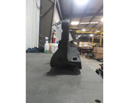 INTERNATIONAL 9200I FRAME HORN