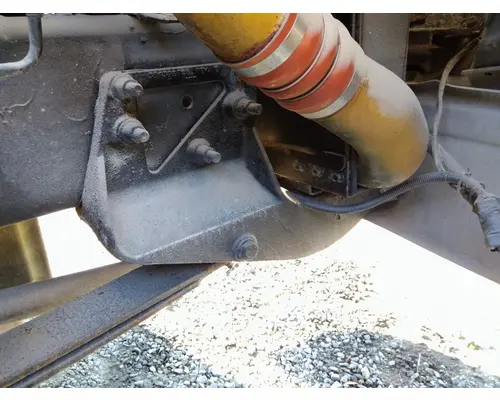 INTERNATIONAL 9200I FRAME HORN