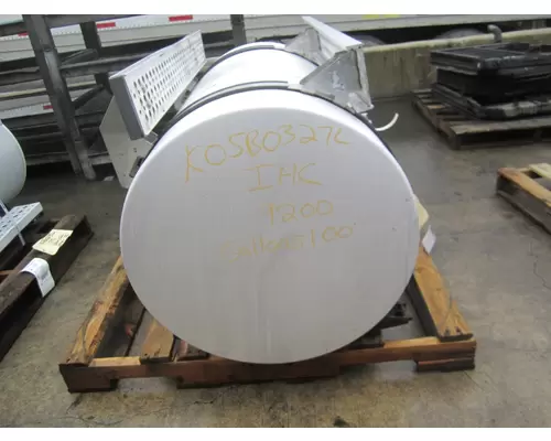 INTERNATIONAL 9200I FUEL TANK