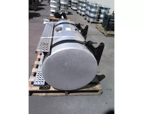 INTERNATIONAL 9200I FUEL TANK