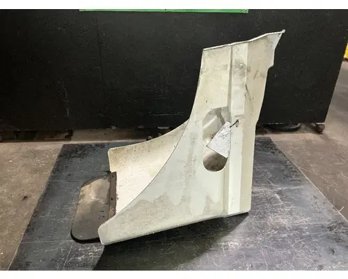 INTERNATIONAL 9200I Fender Extension