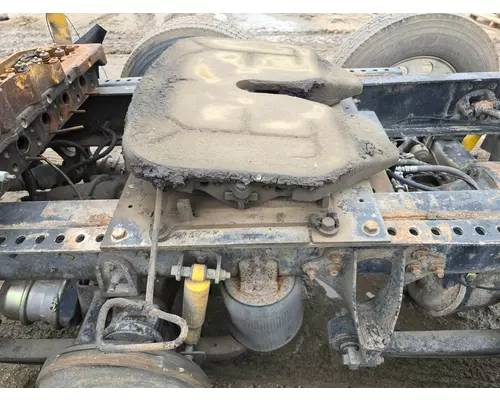 INTERNATIONAL 9200I Fifth Wheel Assembly