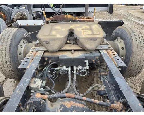 INTERNATIONAL 9200I Fifth Wheel Assembly