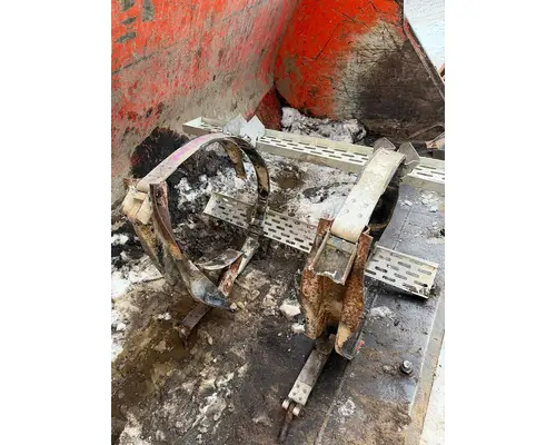 INTERNATIONAL 9200I Fuel Tank StrapHanger