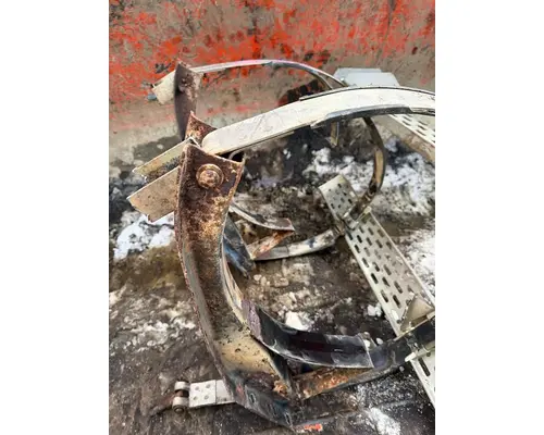 INTERNATIONAL 9200I Fuel Tank StrapHanger