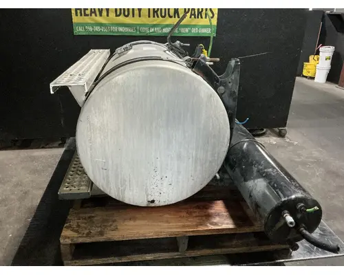 INTERNATIONAL 9200I Fuel Tank