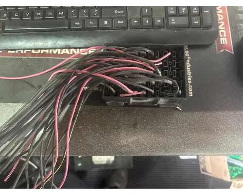 INTERNATIONAL 9200I Fuse Box