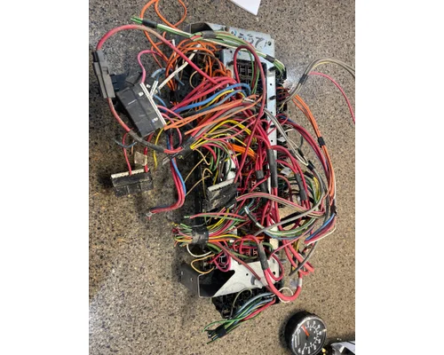 INTERNATIONAL 9200I Fuse Box