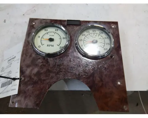 INTERNATIONAL 9200I GAUGE CLUSTER