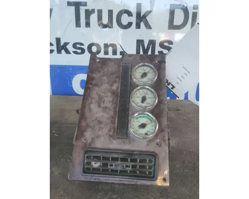 INTERNATIONAL 9200I GAUGE CLUSTER