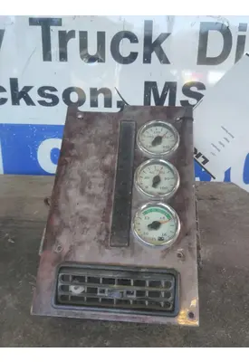 INTERNATIONAL 9200I GAUGE CLUSTER