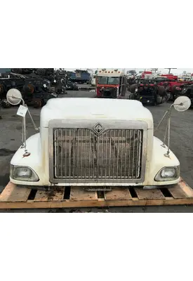 INTERNATIONAL 9200I Hood