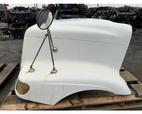 INTERNATIONAL 9200I Hood