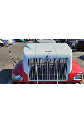 INTERNATIONAL 9200I Hood