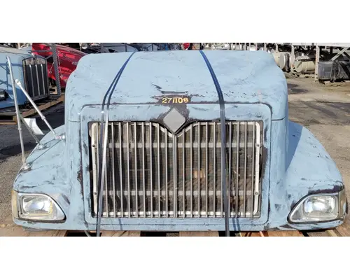 INTERNATIONAL 9200I Hood