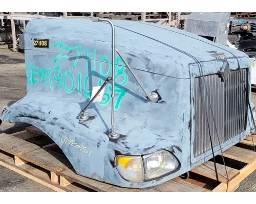 INTERNATIONAL 9200I Hood