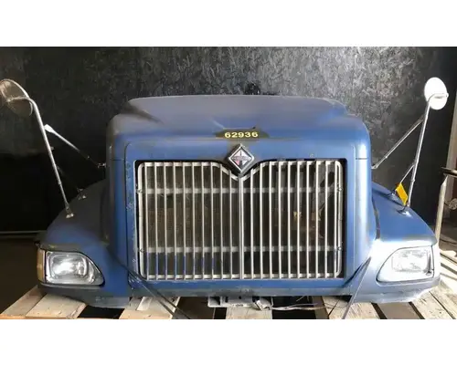 INTERNATIONAL 9200I Hood