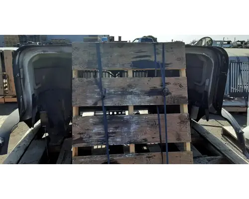 INTERNATIONAL 9200I Hood