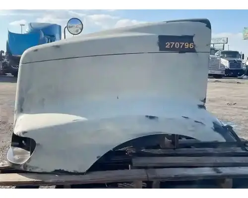 INTERNATIONAL 9200I Hood