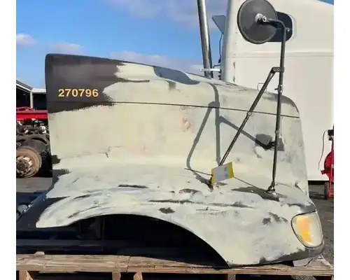 INTERNATIONAL 9200I Hood