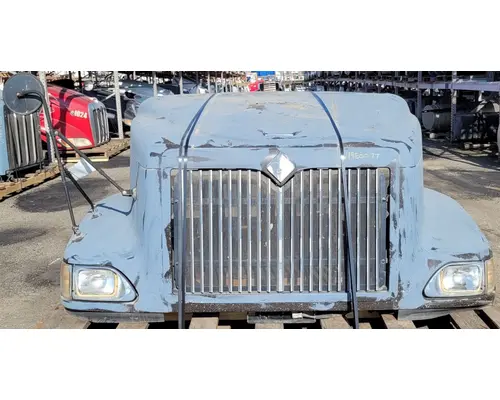 INTERNATIONAL 9200I Hood