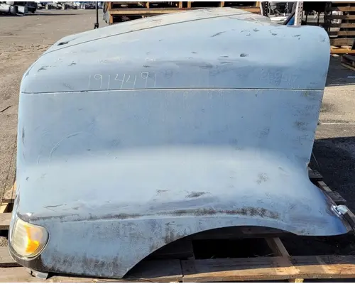 INTERNATIONAL 9200I Hood