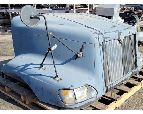 INTERNATIONAL 9200I Hood