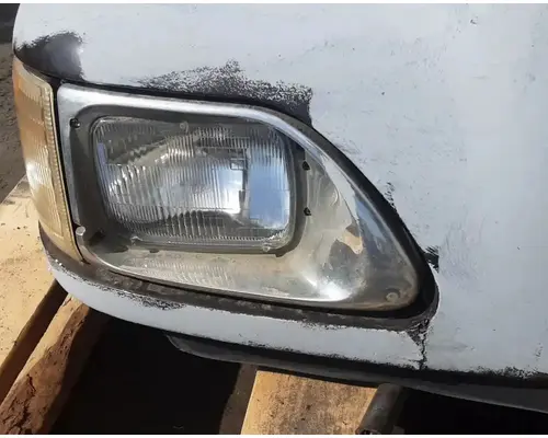 INTERNATIONAL 9200I Hood