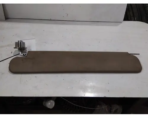 INTERNATIONAL 9200I INTERIOR SUN VISOR