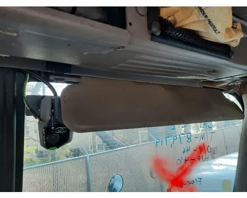 INTERNATIONAL 9200I INTERIOR SUN VISOR