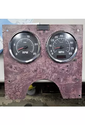 INTERNATIONAL 9200I Instrument Cluster